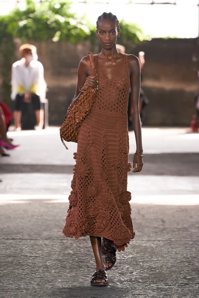 Look 33